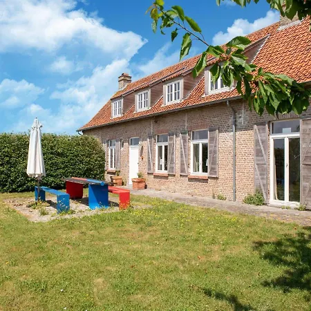 Wellinghoeve With Swimming Pool And Unique Location *