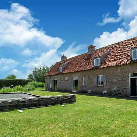 Wellinghoeve With Swimming Pool And Unique Location 酒店 *