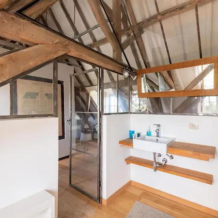 Wellinghoeve With Swimming Pool And Unique Location Hotel *